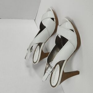 Audrey Brooke White Lea High Heel Sandals size 8.5